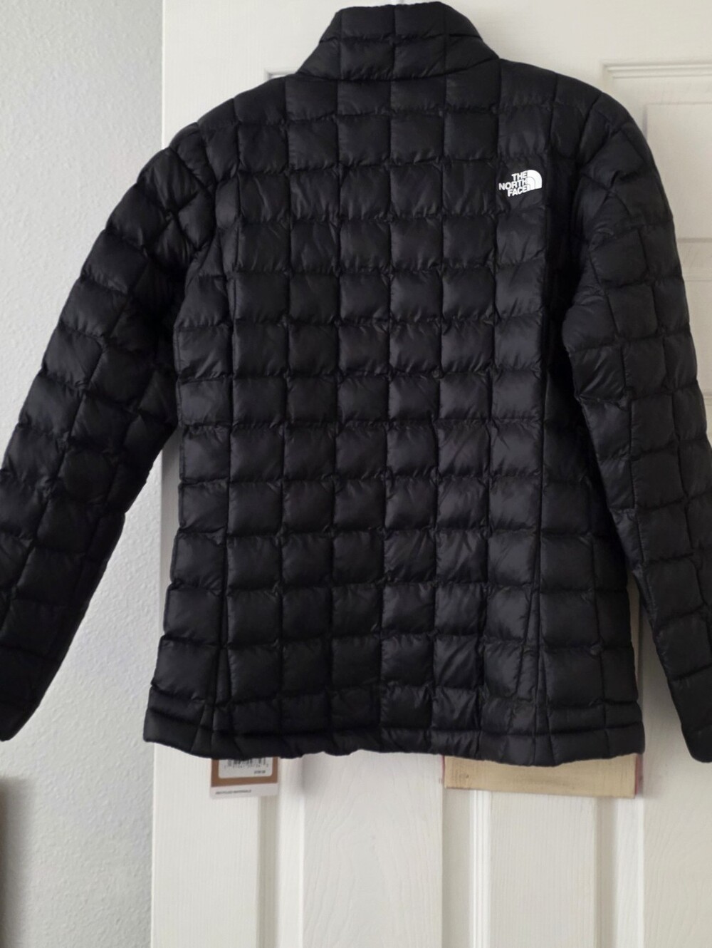 The North Face Women's Black Square-Quilt Puffer Jacket